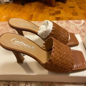 NWT L’intervalle Heels